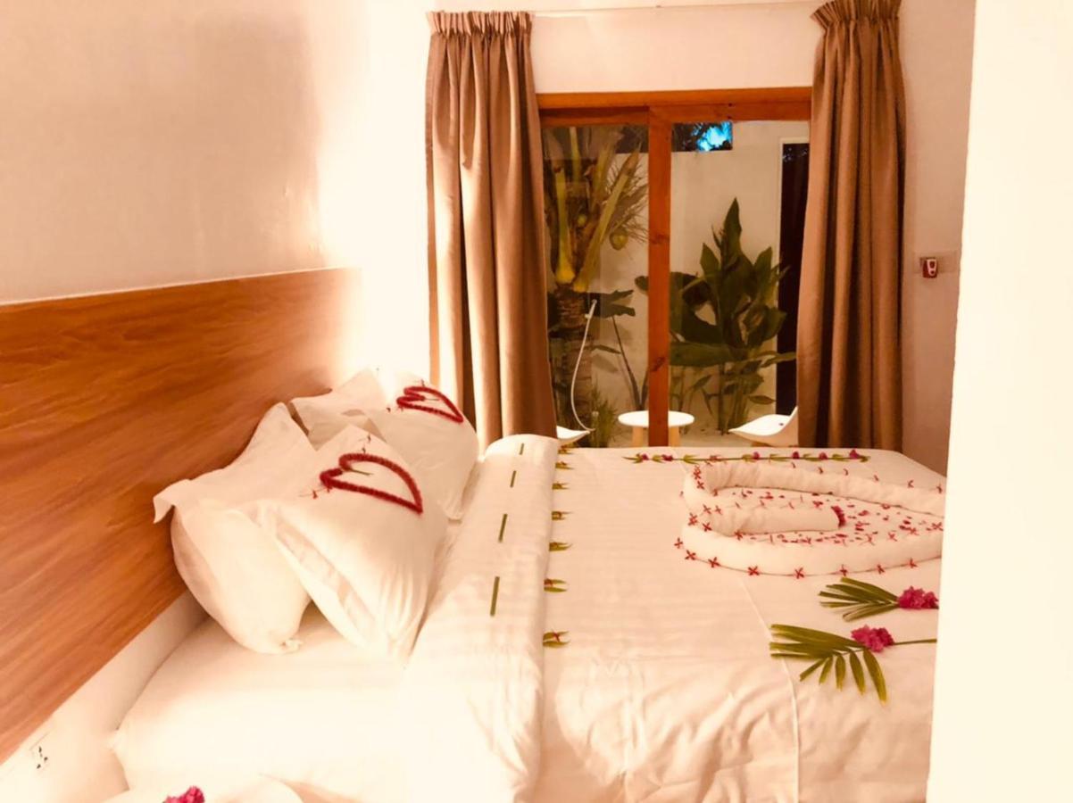 Hotel Dacha Thoddoo Esterno foto